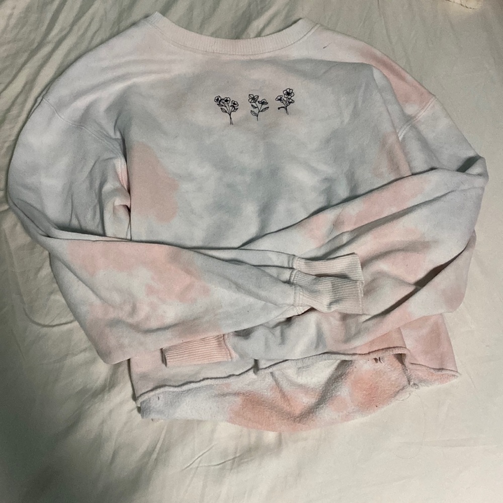 Hollister Size M Tie Dye Crewneck